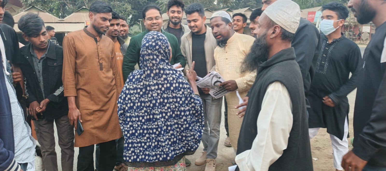 ধনবাড়ী উপজেলার ভাইঘাট বাজারে ধানের শীষের পক্ষে নির্বাচনী প্রচারণা