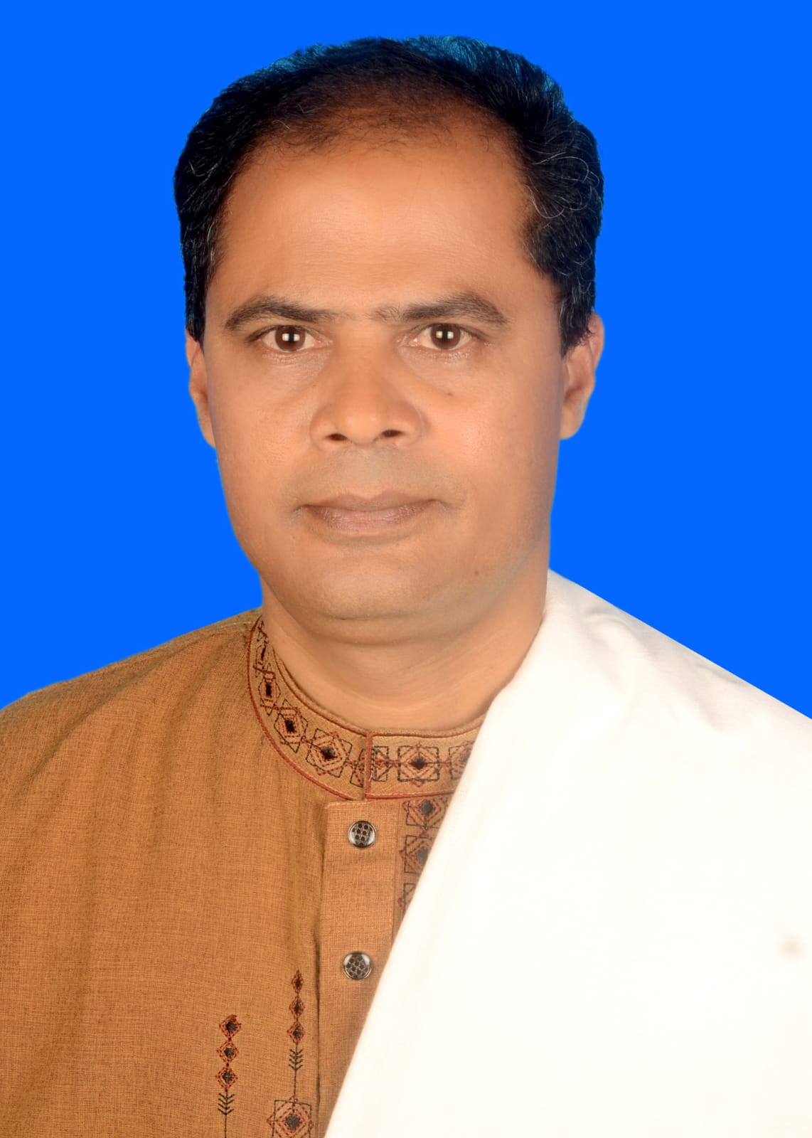 ছেলের রাজনীতির খেসারত: স্বীকৃতি ছাড়াই বিদায় নিলেন বীর মুক্তিযোদ্ধা, ধনবাড়ীতে মেয়রের দৌড়ে সেই সন্তান