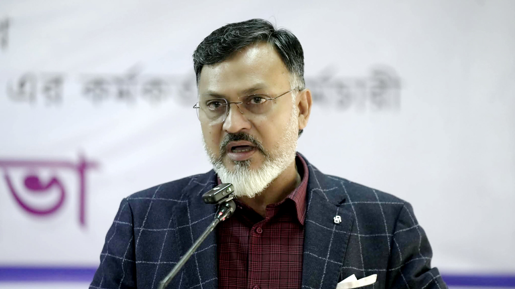 মিরপুরে ডিএনসিসির গাড়িতে হামলা-অগ্নিসংযোগ: প্রশাসক বললেন—উচ্ছেদ চলবে