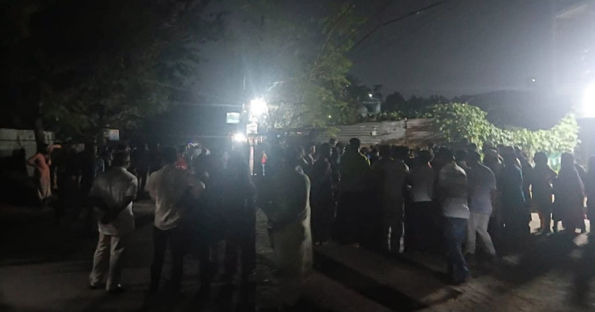 মসজিদের মাইকে ঘোষণা দিয়ে খুবি শিক্ষার্থীদের ওপর হামলার চেষ্টা