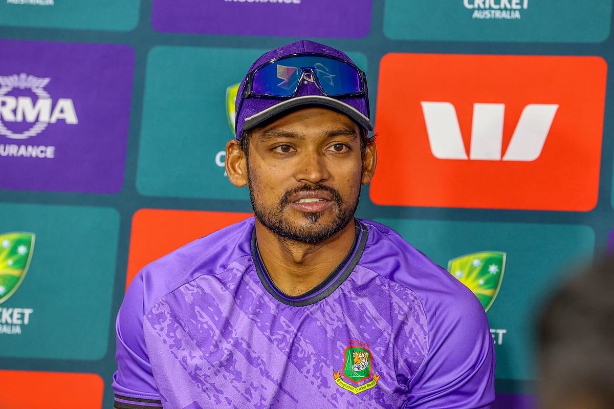 আফগানিস্তানের বিপক্ষে টেস্ট খেলতে আজ যাচ্ছেন নাজমুল