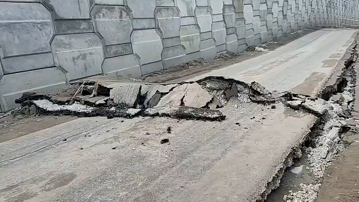 ঢাকা-বাইপাস এক্সপ্রেসওয়েতে ফাটল, তড়িঘড়ি গর্ত ভরাট, ঝুঁকি নিয়ে যান চলাচল